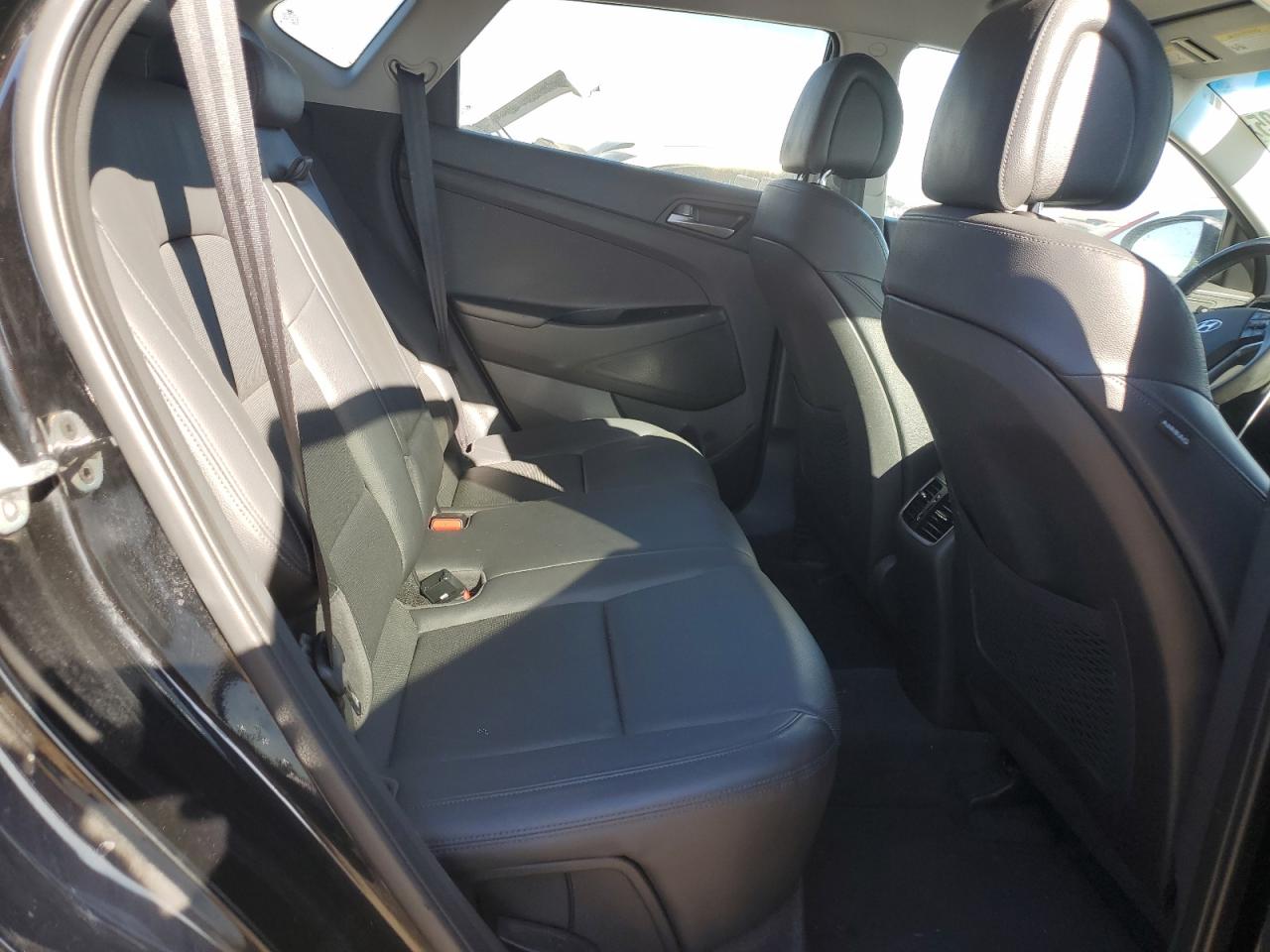 2016 Hyundai Tucson VIN KM8J33A26GU148567 Copart auction photo, front end / minor dent/scratches damage thumbnail 10