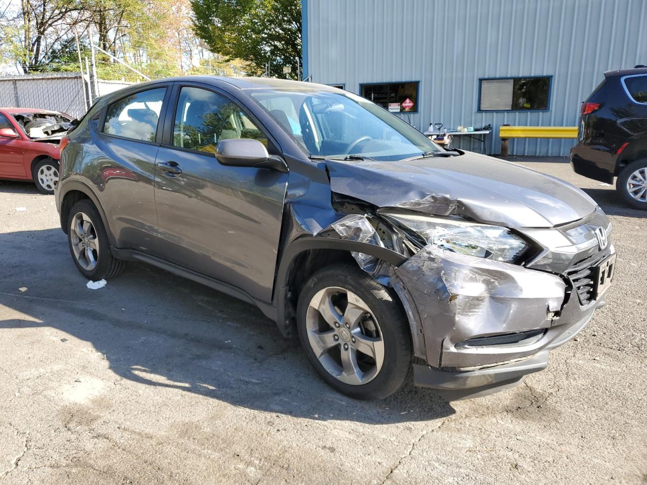 2017 Honda HR-V VIN 3CZRU6H35HM711418 Copart auction photo, front end / rear end damage thumbnail 4