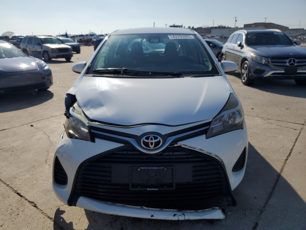 2017 Toyota Yaris VIN VNKKTUD34HA076894 Copart auction photo, side / front end damage thumbnail 5