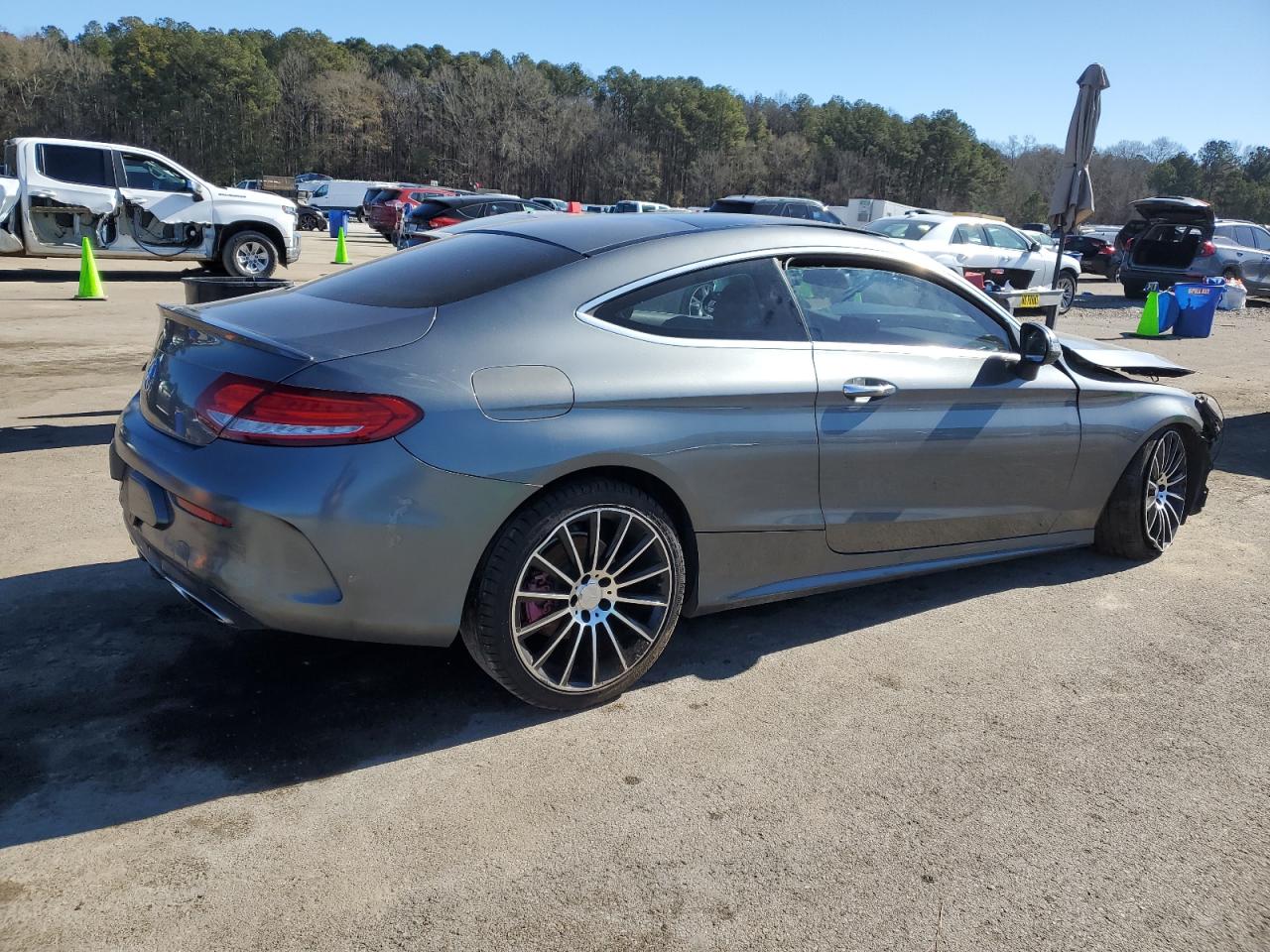 2017 Mercedes-Benz C-klasse VIN WDDWJ4JB7HF363960 Copart auction photo, all over damage thumbnail 3