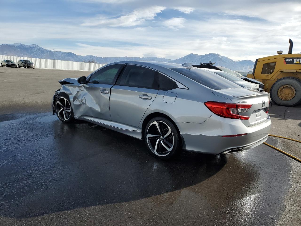 2020 Honda Accord VIN 1HGCV1F32LA005139 Copart auction photo, front end / side damage thumbnail 2