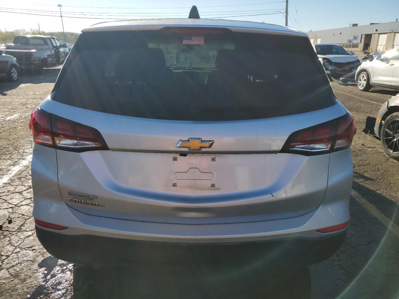 2022 Chevrolet Equinox VIN 3GNAXHEV8NS168642 Copart auction photo, side damage thumbnail 6