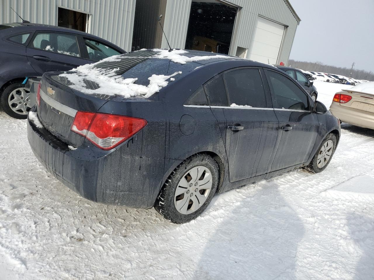 2015 Chevrolet Cruze VIN 1G1PC5SB5F7292366 Copart auction photo, front end / minor dent/scratches damage thumbnail 3