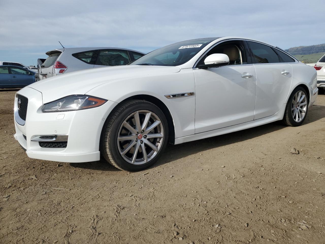 2018 Jaguar XJ VIN SAJWA1C70J8W13410