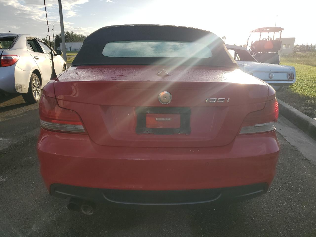 2010 BMW 1er VIN WBAUN9C59AVE94927 Copart auction photo, water/flood damage thumbnail 6