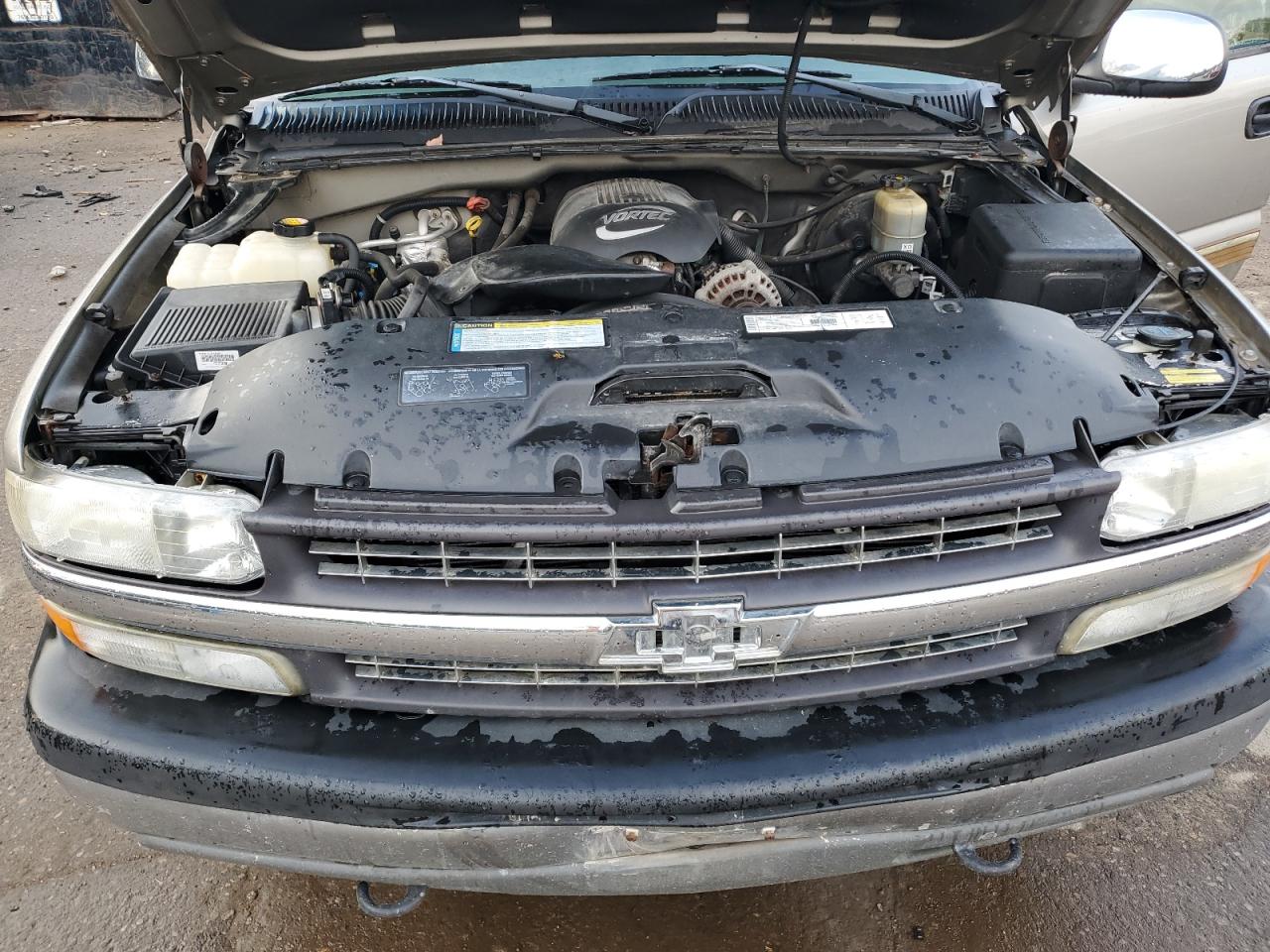 2001 Chevrolet Silverado VIN 1GCEK19T61Z233039 Copart auction photo, side / front end damage thumbnail 11