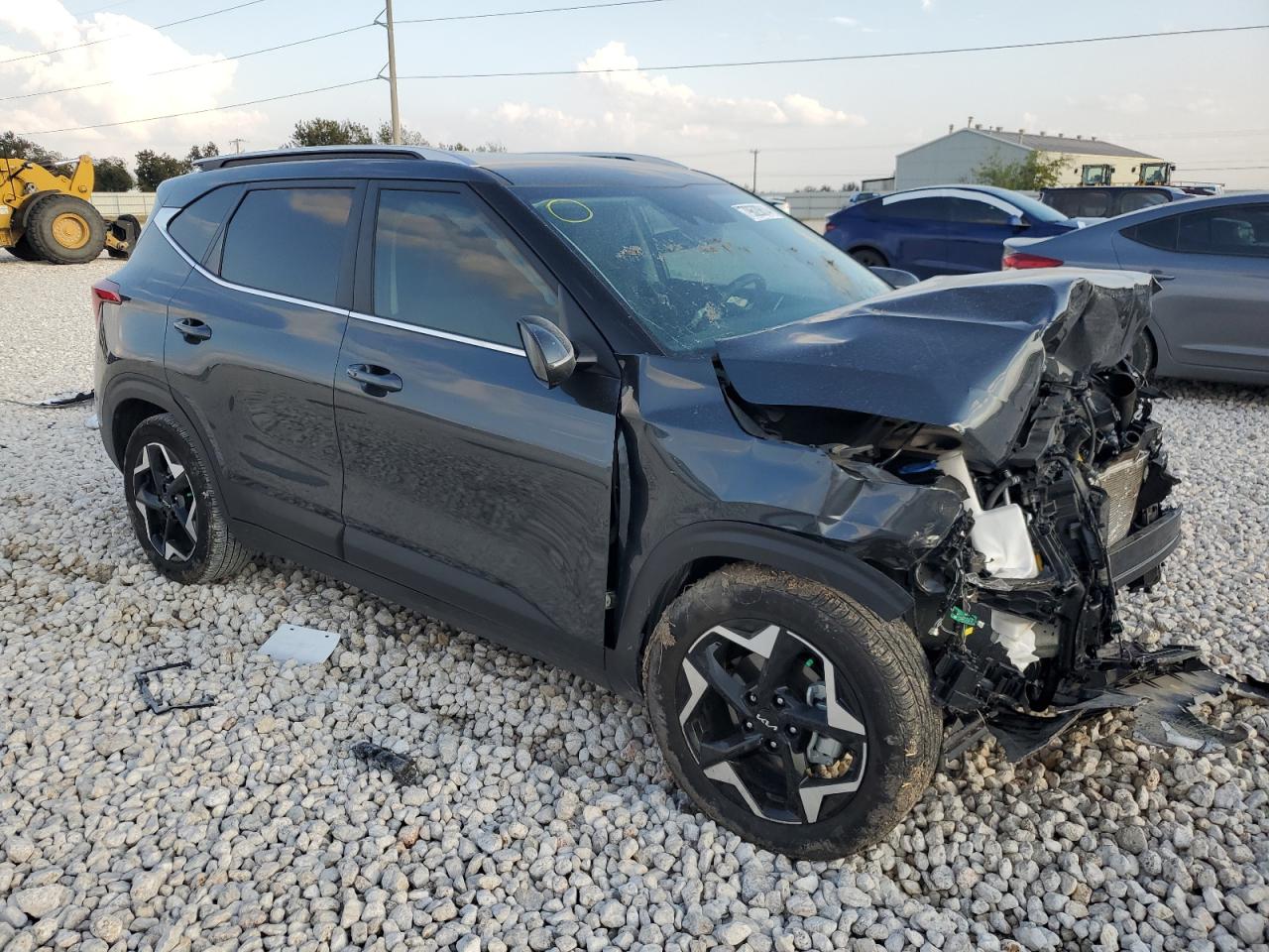 2024 KIA Seltos VIN KNDER2AA5R7586438 Copart auction photo, front end damage thumbnail 4