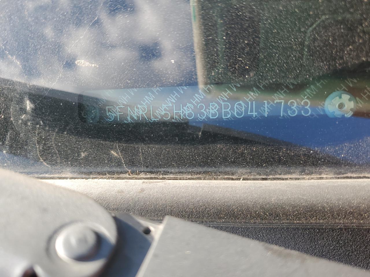 2011 Honda Odyssey VIN 5FNRL5H63BB041733 Copart auction photo, side / front end damage thumbnail 13