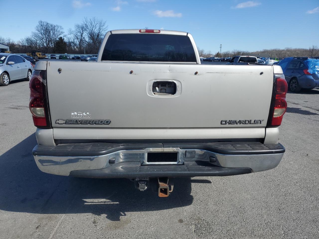 2004 Chevrolet Silverado VIN 1GCEK19T94E356779 Copart auction photo, front end damage thumbnail 6