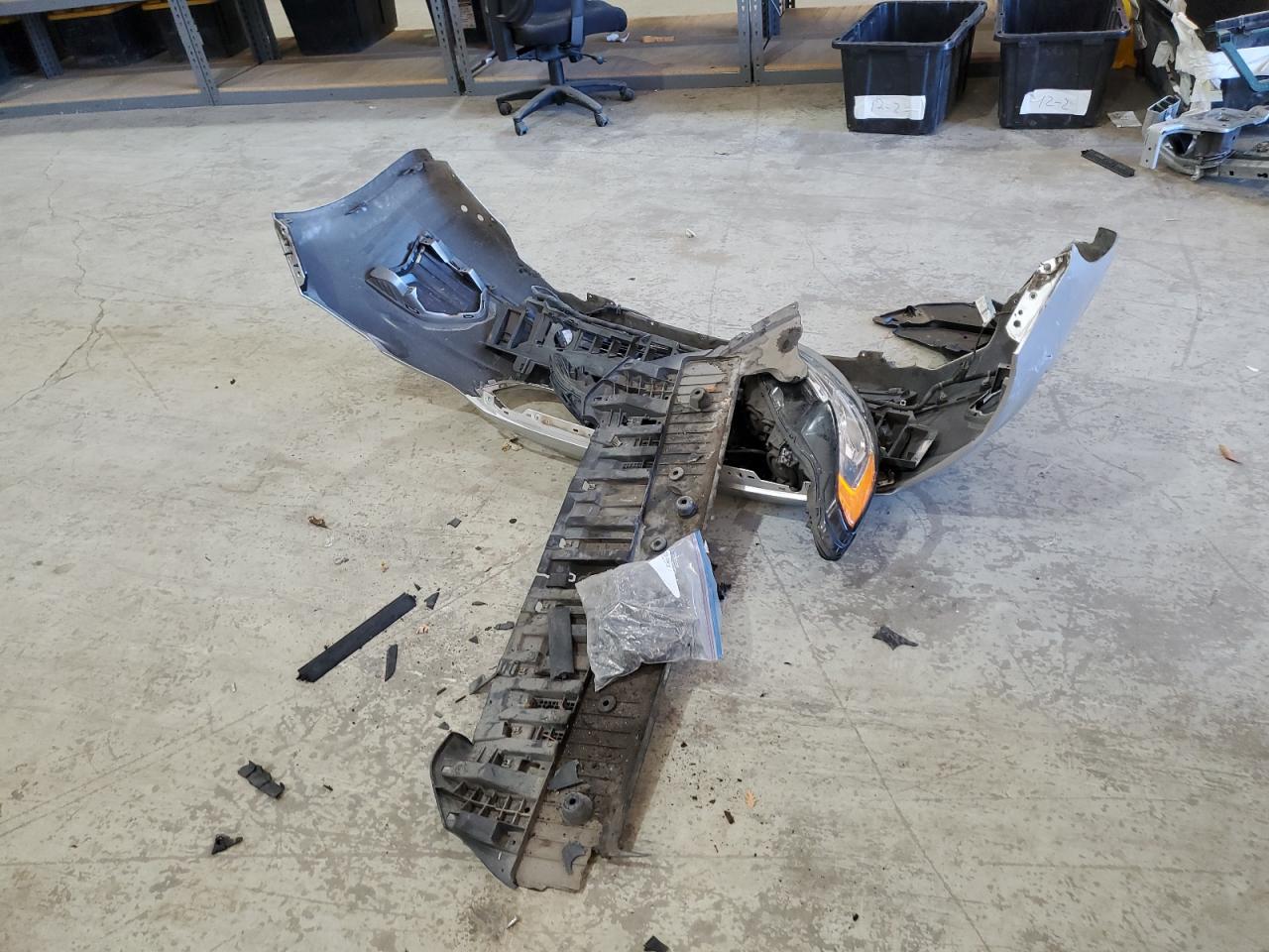 2019 Ford Fusion VIN 3FA6P0LU6KR226475 Copart auction photo, all over damage thumbnail 12