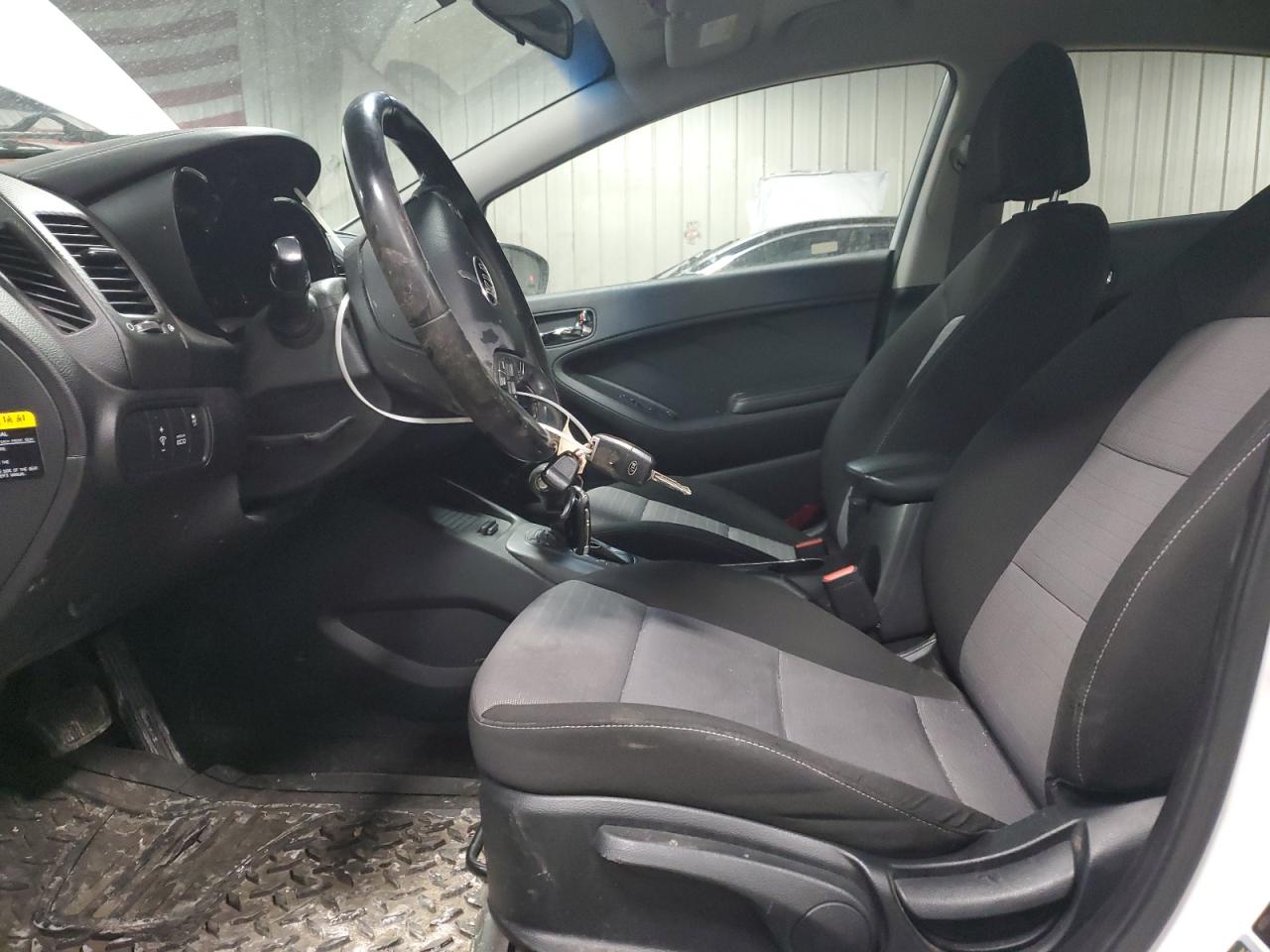 2014 KIA Forte VIN KNAFX4A86E5105716 Copart auction photo, front end damage thumbnail 7