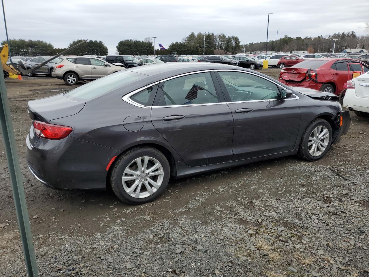 2015 Chrysler 200 VIN 1C3CCCAB9FN570813 Copart auction photo, front end / minor dent/scratches damage thumbnail 3