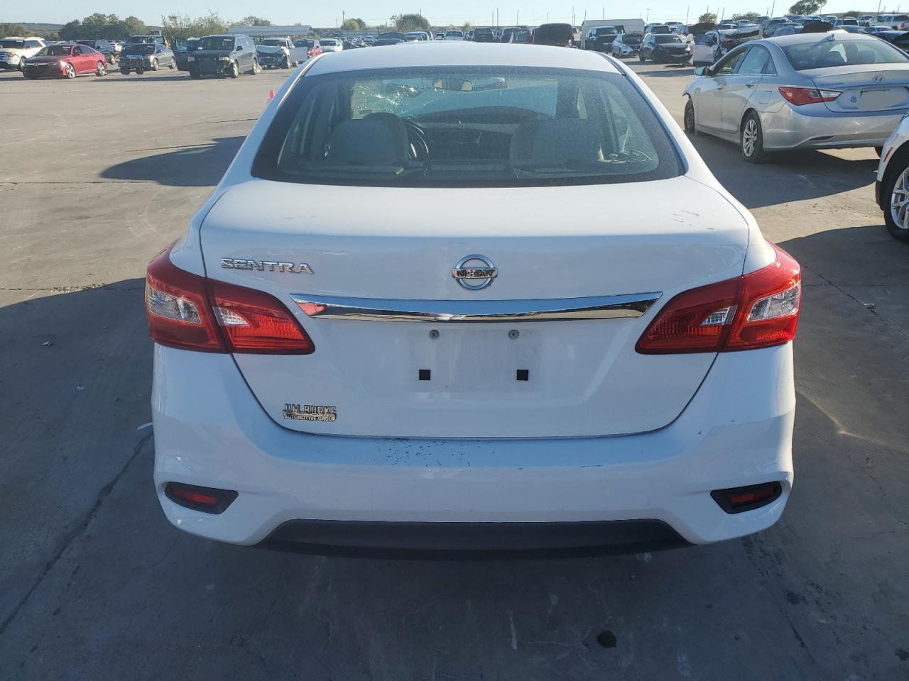 2017 Nissan Sentra VIN 3N1AB7AP3HY289026 Copart auction photo, front end damage thumbnail 6