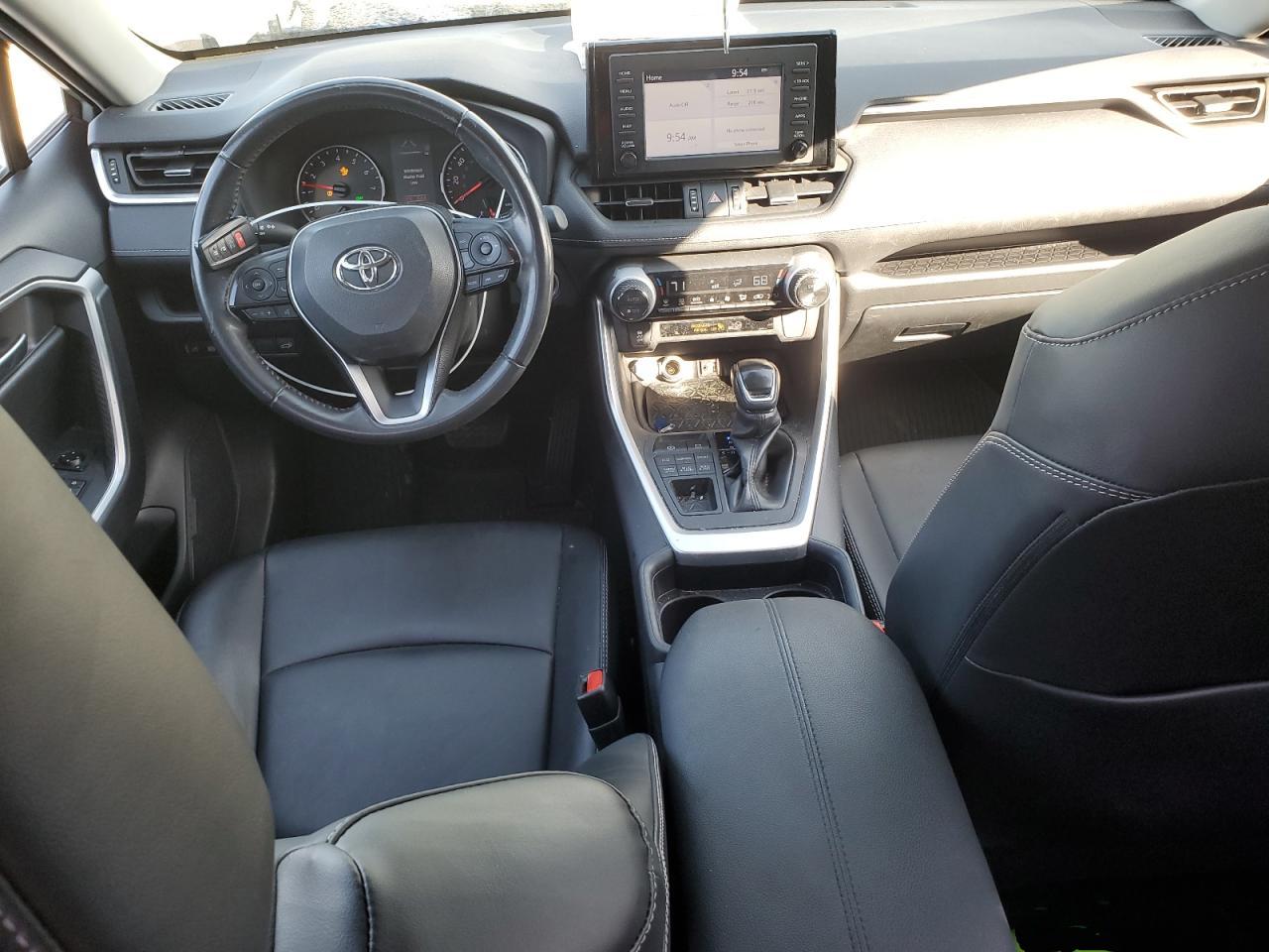 2019 Toyota RAV 4 VIN JTMA1RFV4KD033359 Copart auction photo, front end / minor dent/scratches damage thumbnail 8