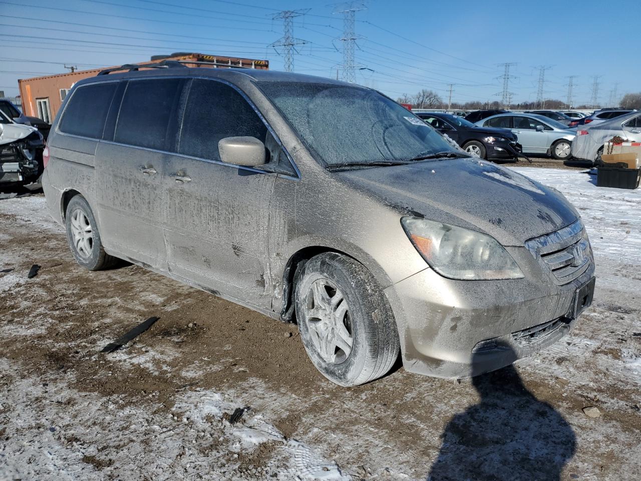 2005 Honda Odyssey VIN 5FNRL38455B400202 Copart auction photo, front end damage thumbnail 4