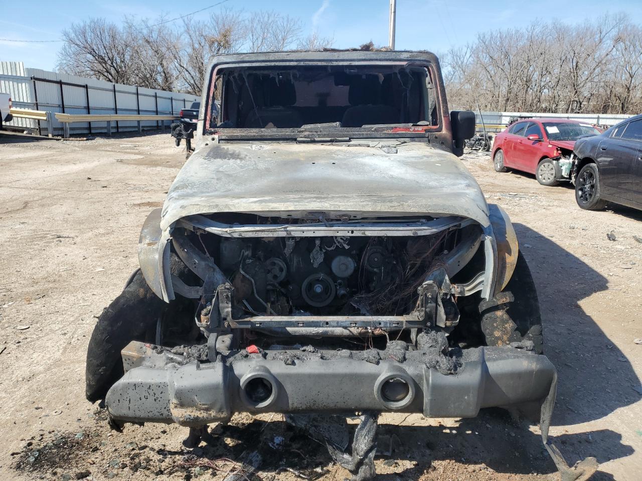 2015 Jeep Wrangler VIN 1C4BJWKG9FL642937 Copart auction photo, burn - interior / burn - engine damage thumbnail 5
