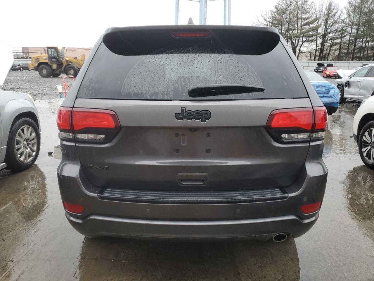 2018 Jeep Grand Cherokee VIN 1C4RJFAG4JC441794 Copart auction photo, front end damage thumbnail 6
