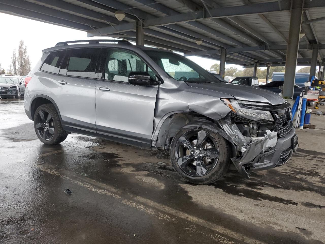 2019 Honda Passport VIN 5FNYF8H02KB007217 Copart auction photo, front end damage thumbnail 4