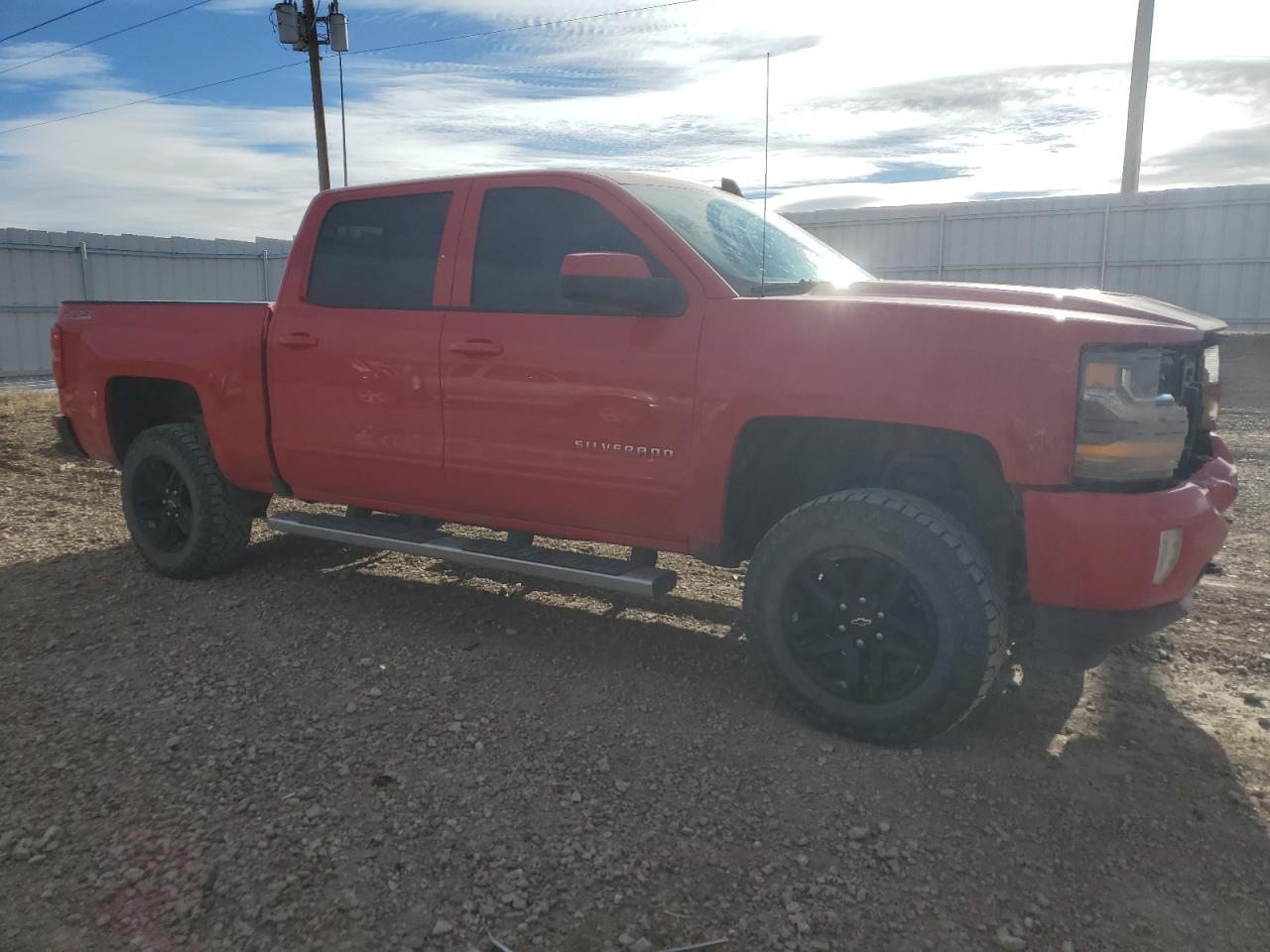 2017 Chevrolet Silverado VIN 3GCUKREC8HG179768 Copart auction photo, front end damage thumbnail 4