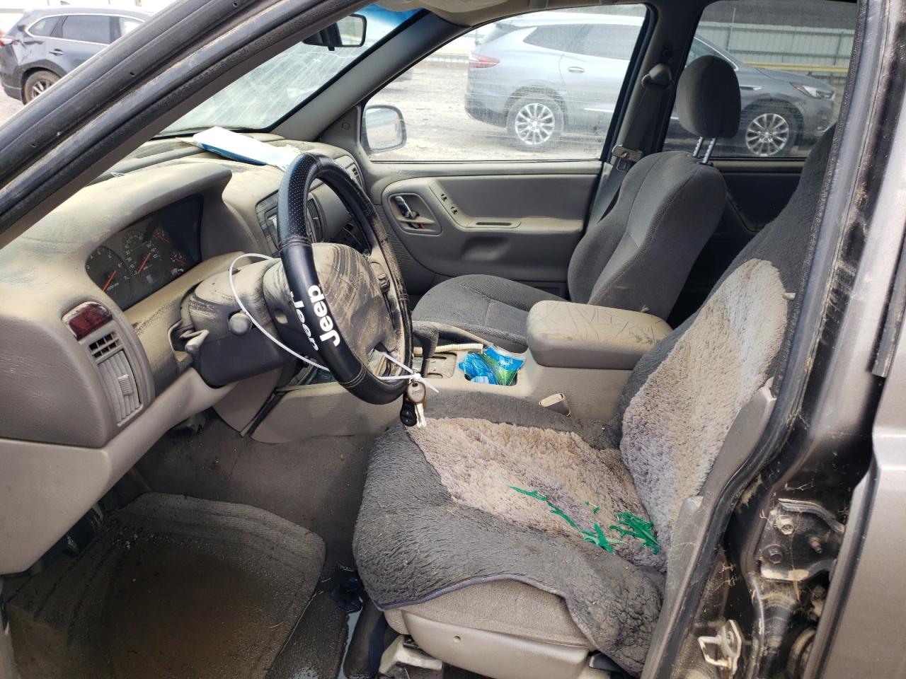 2000 Jeep Grand Cherokee VIN 1J4GW48S1YC238647 Copart auction photo, water/flood / minor dent/scratches damage thumbnail 7