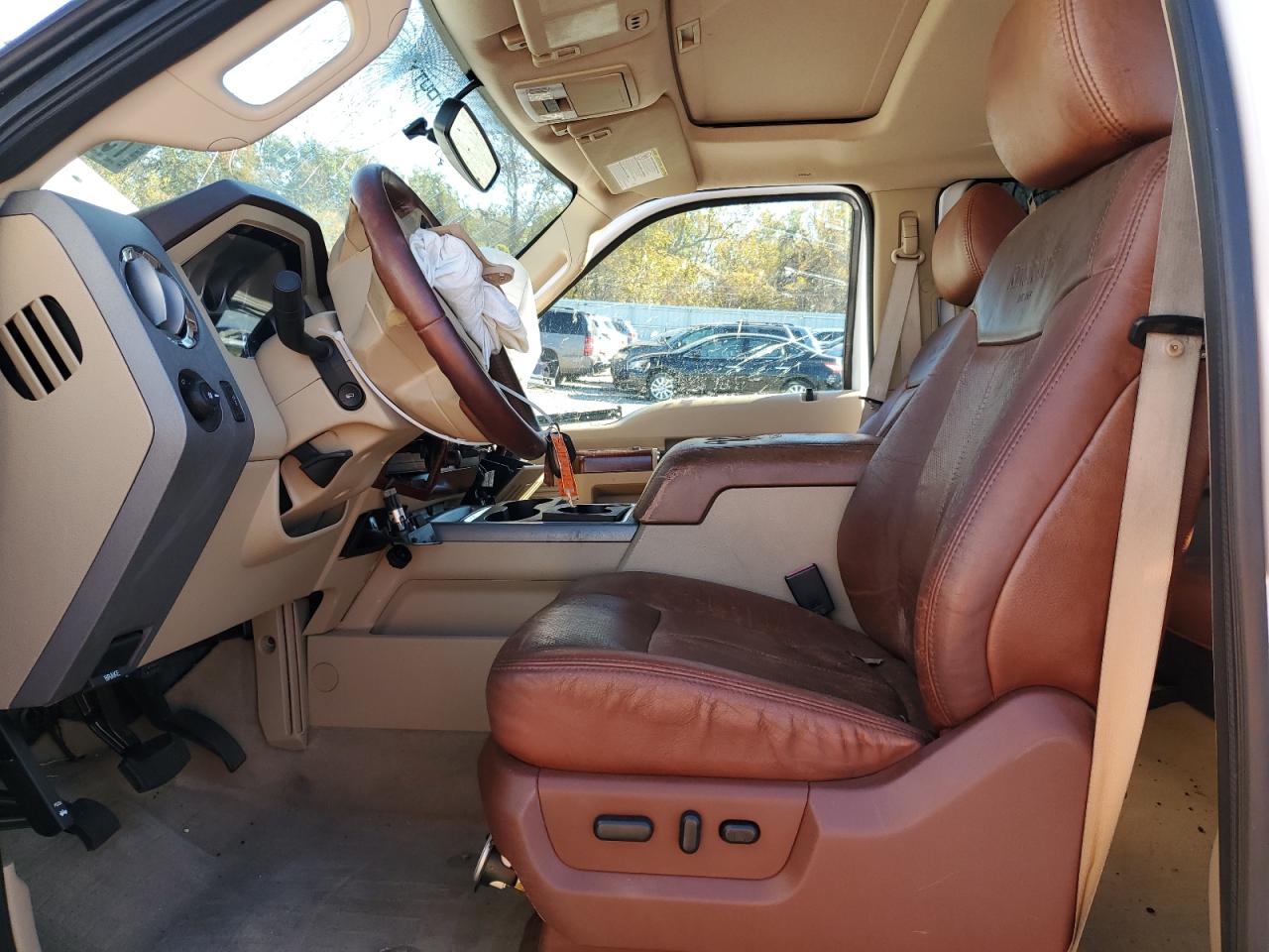2011 Ford F250 VIN 1FT7W2BT6BEA01952 Copart auction photo, biohazard/chemical / front end damage thumbnail 7