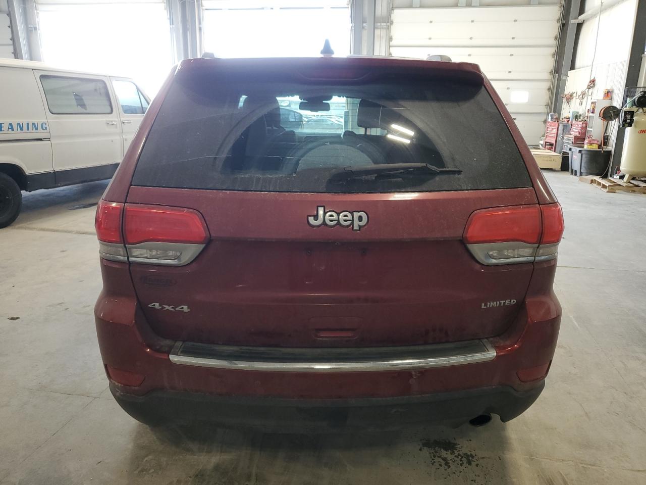 2015 Jeep Grand Cherokee VIN 1C4RJFBG7FC950560 Copart auction photo, front end damage thumbnail 6