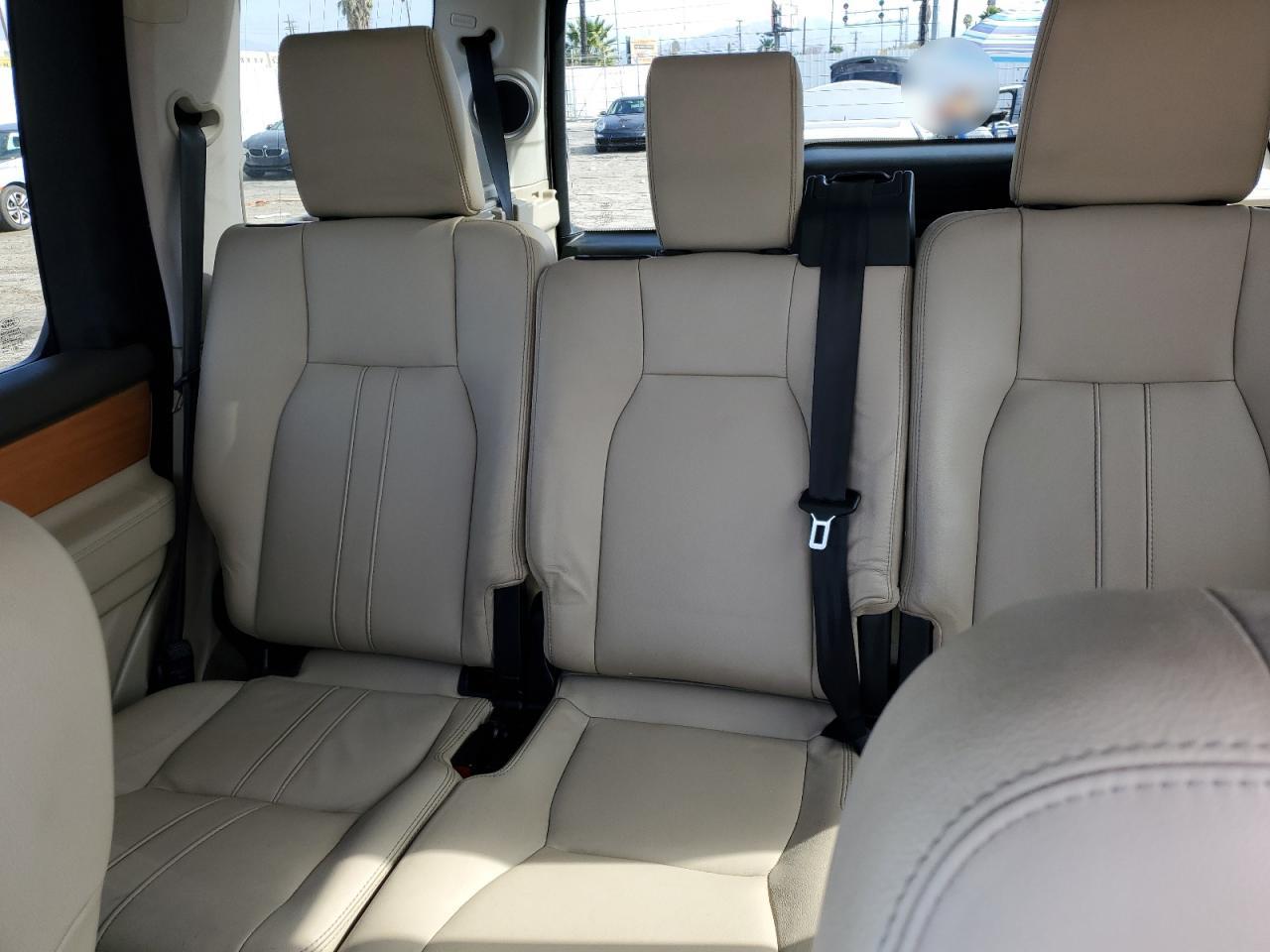 2015 Land Rover LR4 VIN SALAG2V62FA747698 Copart auction photo, minor dent/scratches damage thumbnail 10
