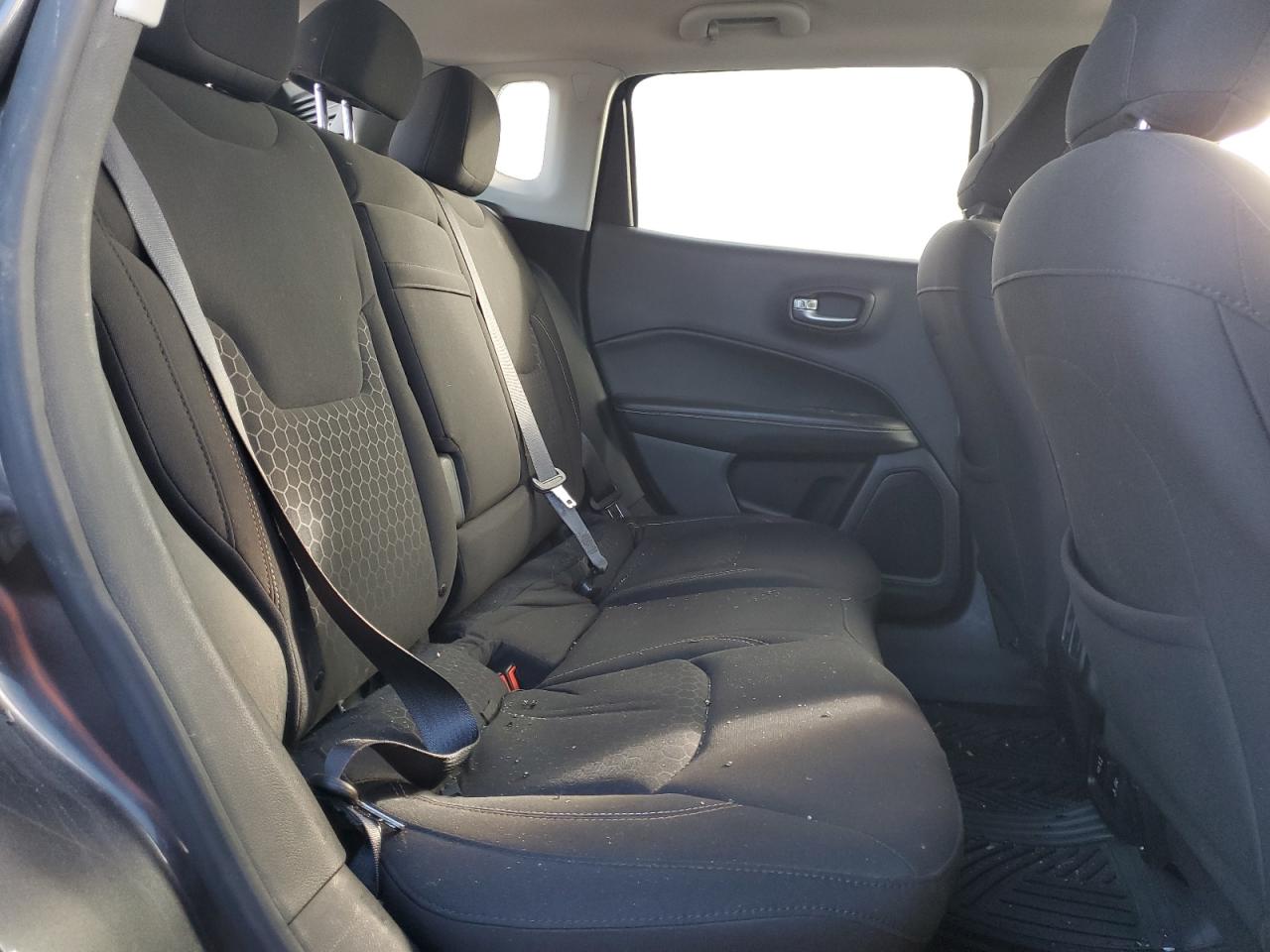 2018 Jeep Compass VIN 3C4NJDAB7JT178289 Copart auction photo, rear end / minor dent/scratches damage thumbnail 11