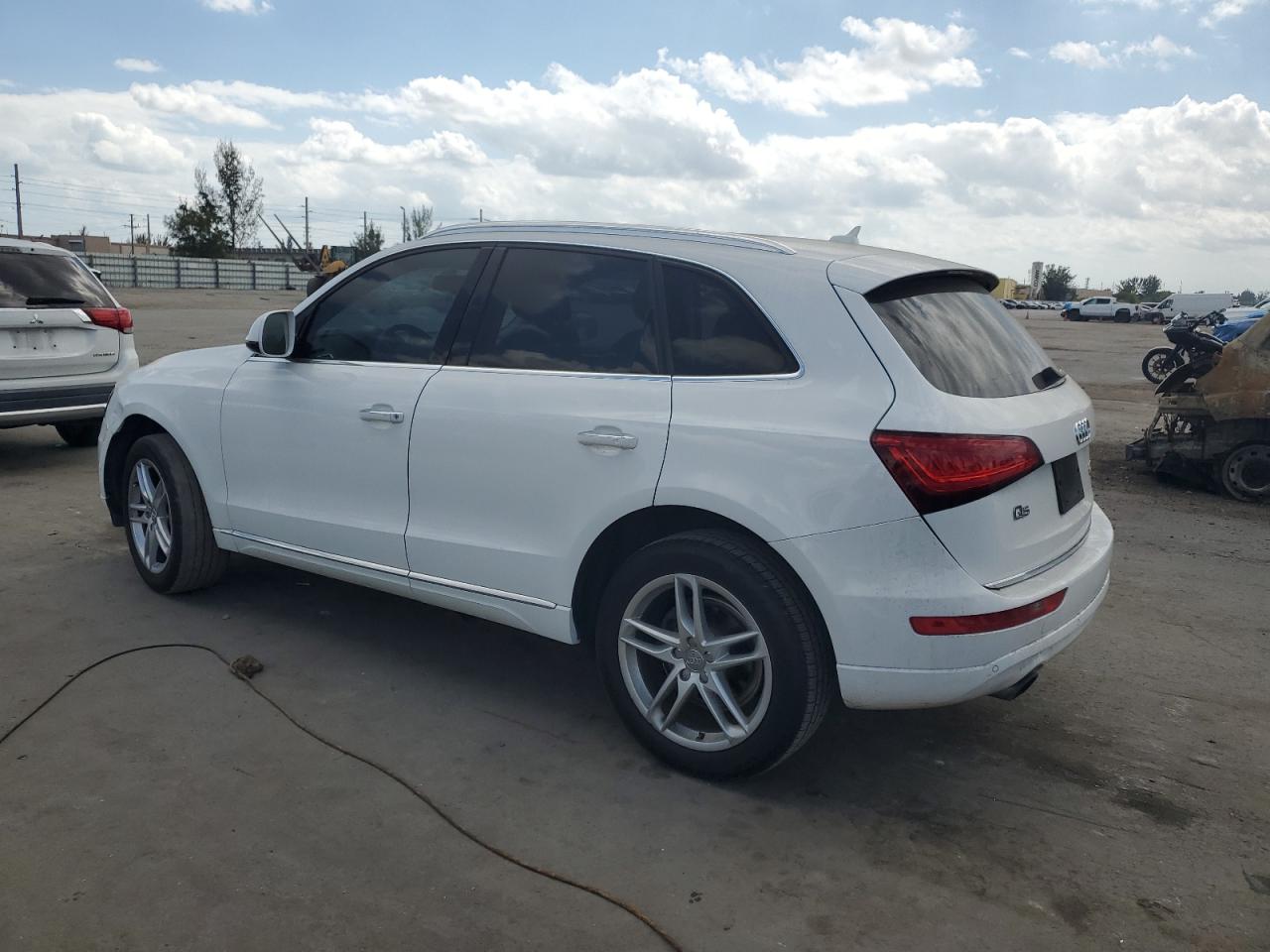 2015 Audi Q5 VIN WA1LFAFP5FA092144 Copart auction photo, front end damage thumbnail 2
