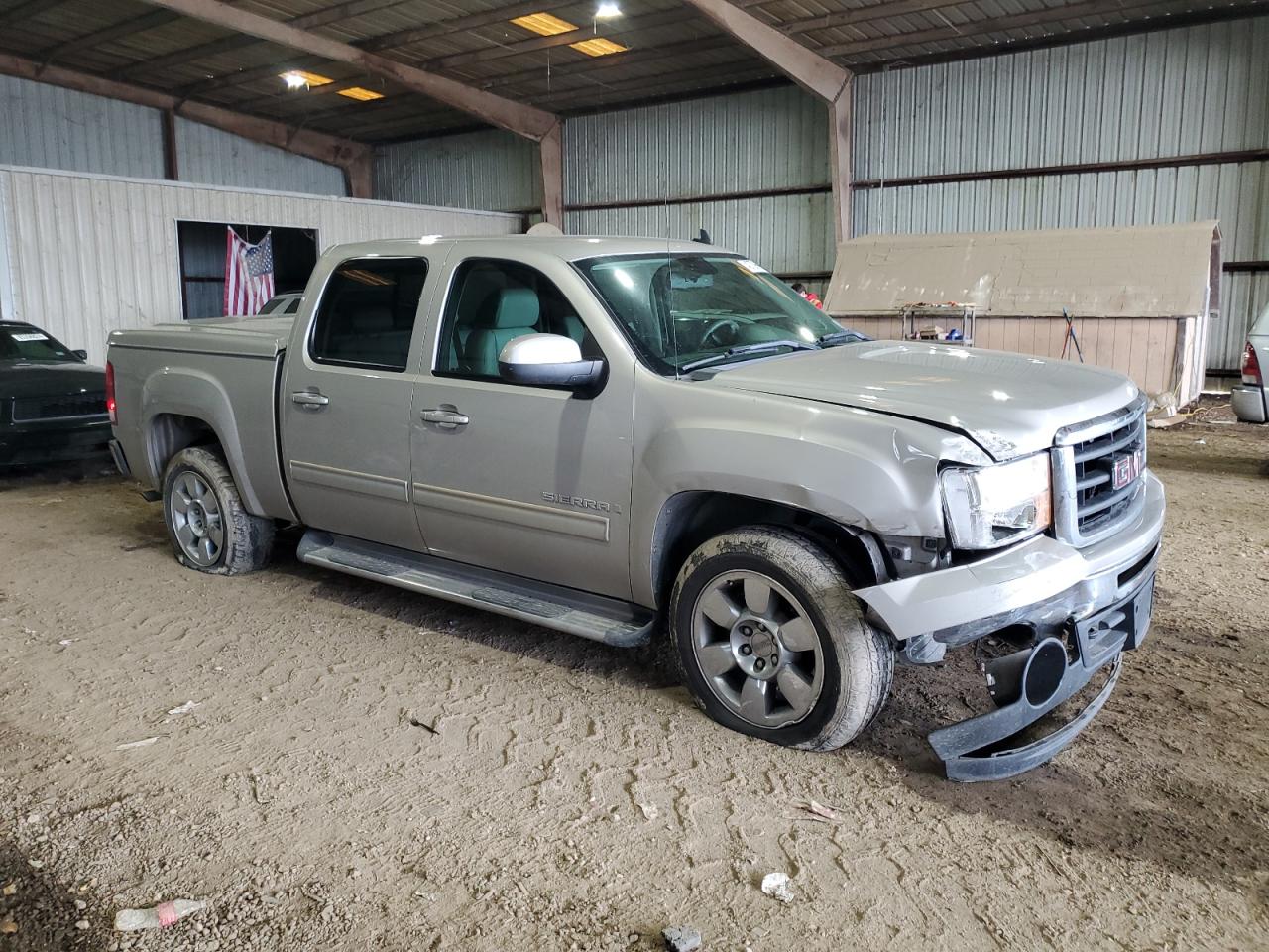 2009 GMC Sierra VIN 3GTEC33J99G203108 Copart auction photo, front end / minor dent/scratches damage thumbnail 4