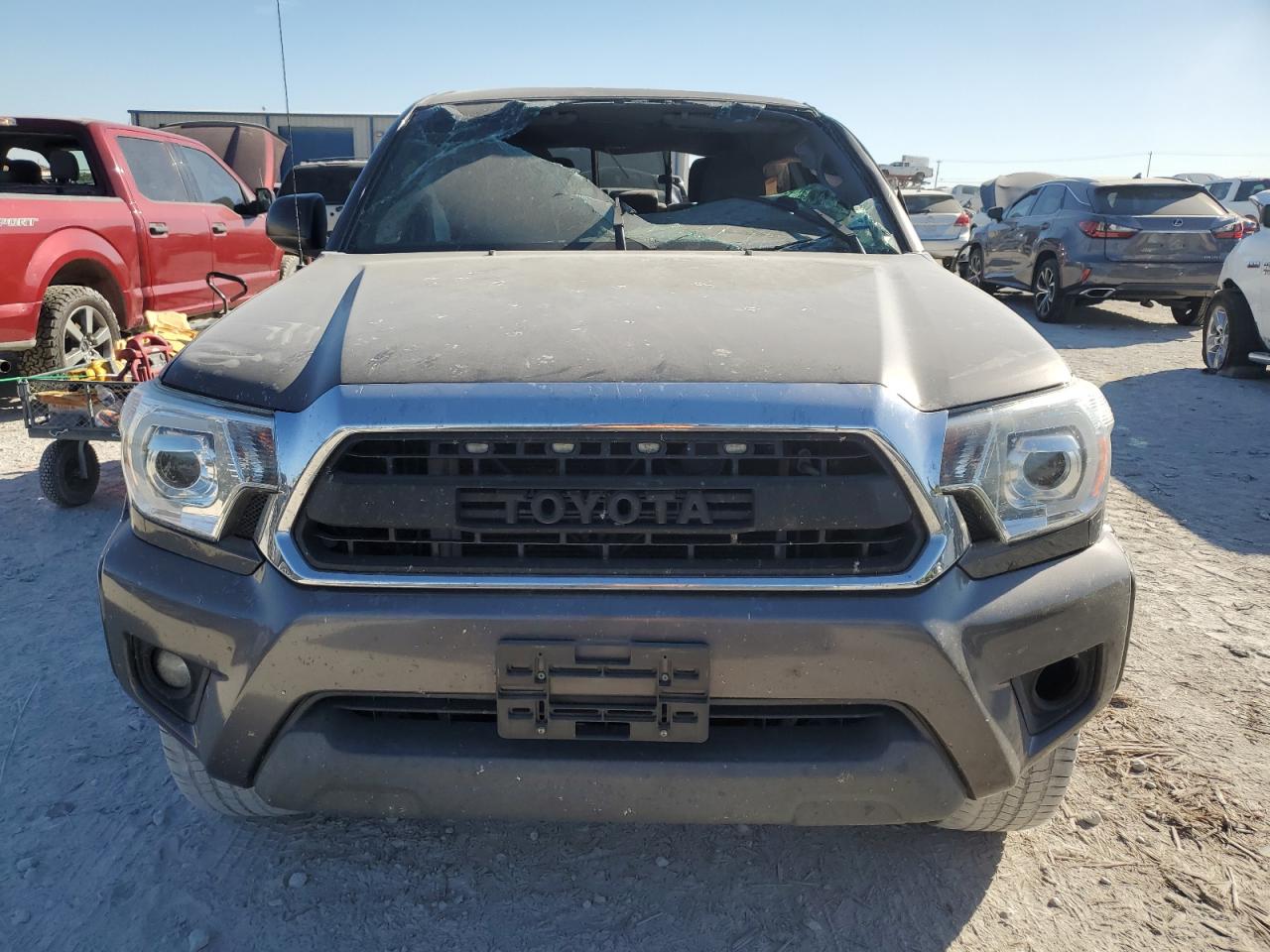 2015 Toyota Tacoma VIN 5TFJX4GN3FX039111 Copart auction photo, rollover / rear end damage thumbnail 5