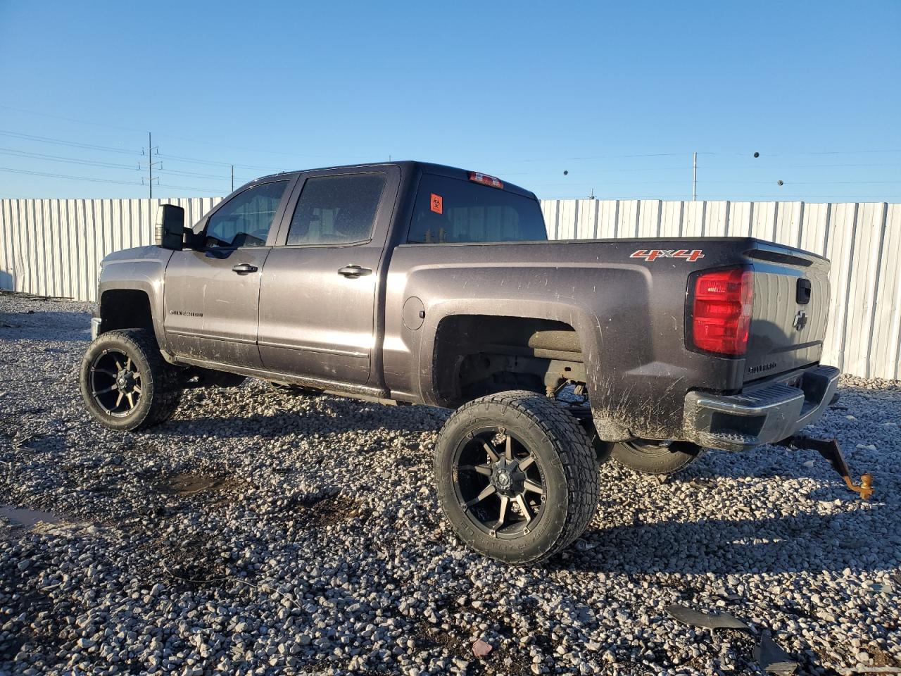 2015 Chevrolet Silverado VIN 3GCUKREC2FG107879 Copart auction photo, front end / side damage thumbnail 2
