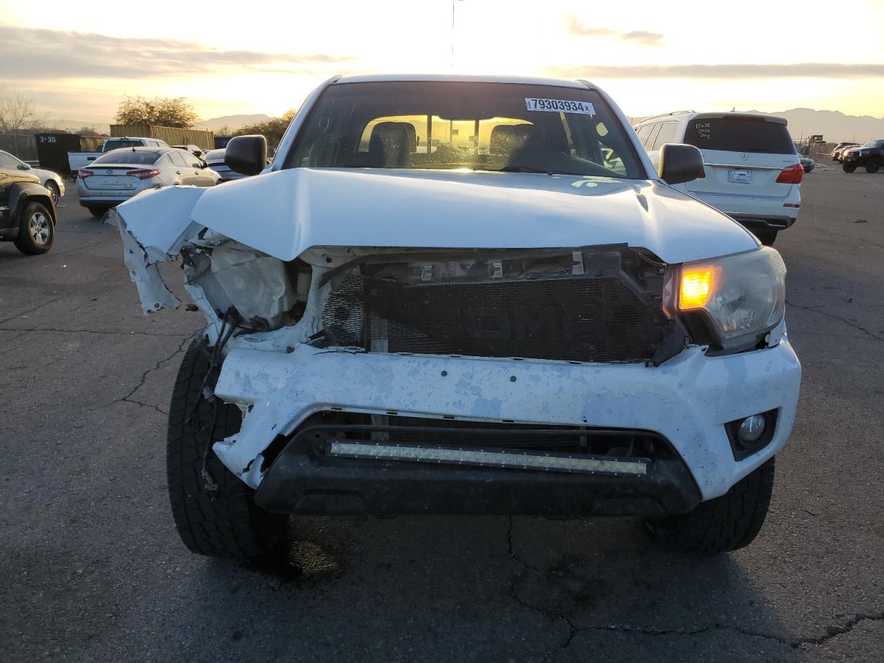 2012 Toyota Tacoma VIN 3TMLU4EN6CM092584 Copart auction photo, front end damage thumbnail 5