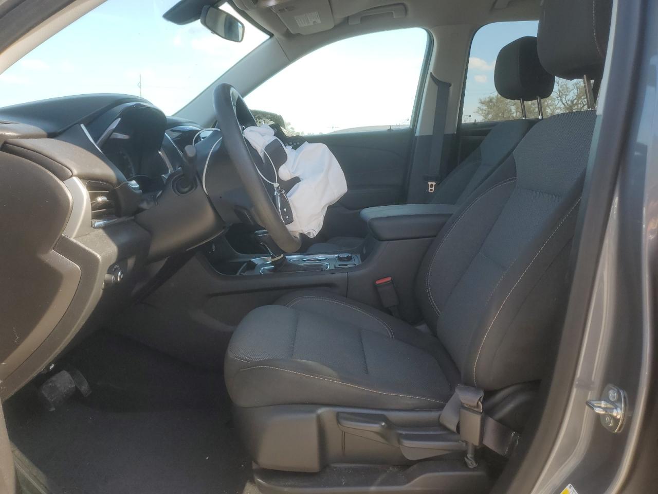 2020 Chevrolet Traverse VIN 1GNERFKW7LJ299668 Copart auction photo, front end / side damage thumbnail 7