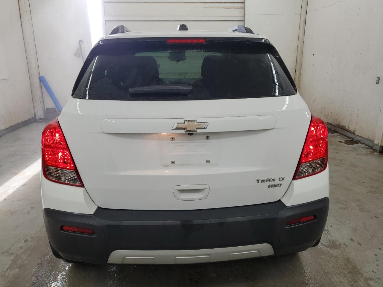 2016 Chevrolet Trax VIN 3GNCJPSB5GL266653 Copart auction photo, front end / minor dent/scratches damage thumbnail 6