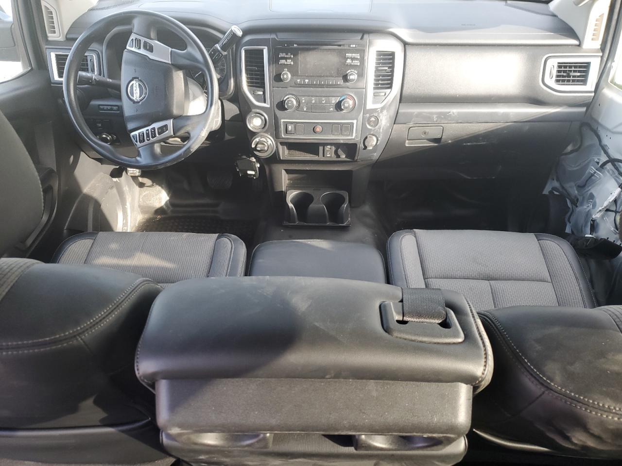 2018 Nissan Titan VIN 1N6AA1EJ2JN545398 Copart auction photo, front end / rear end damage thumbnail 8
