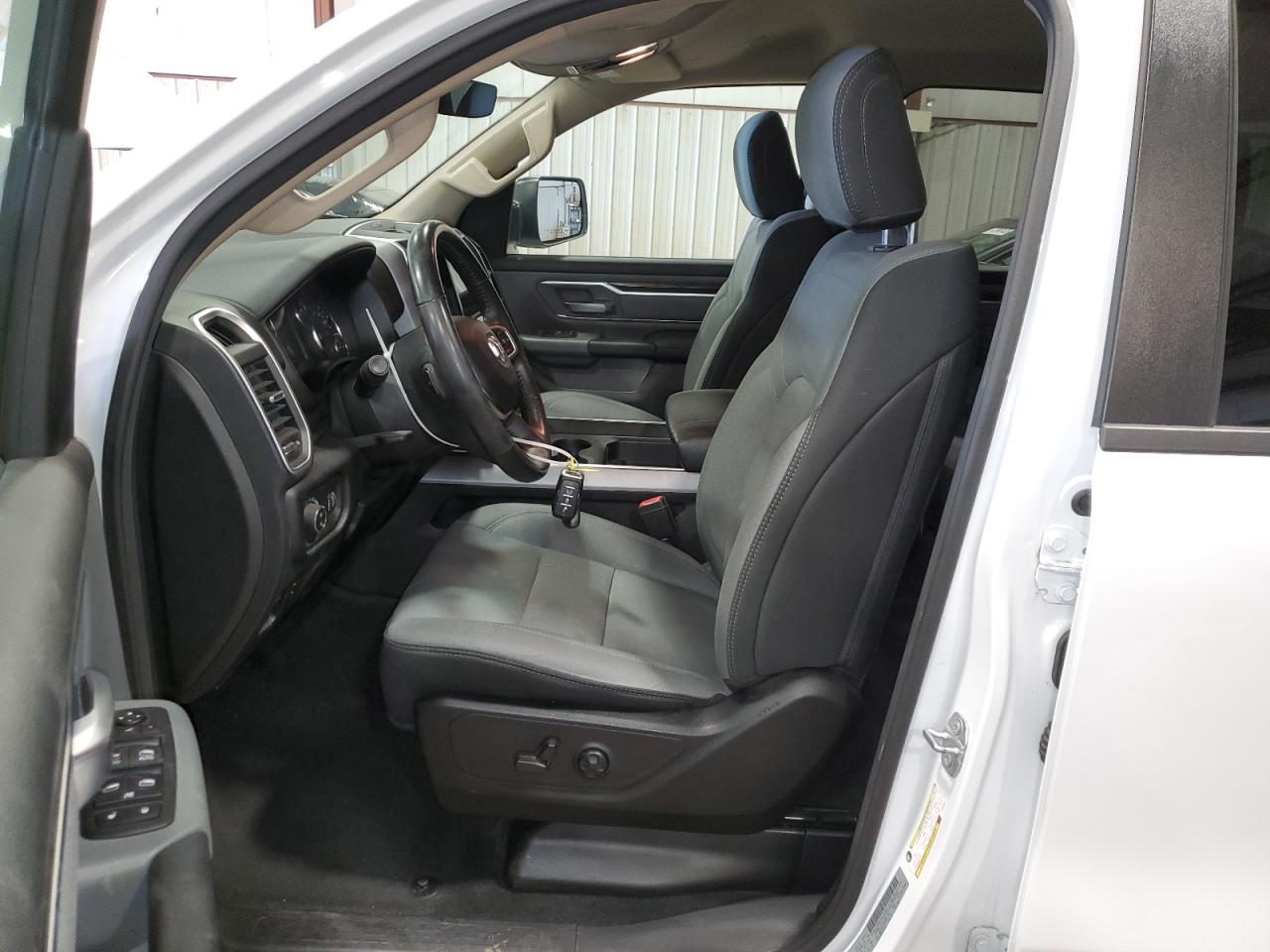2020 RAM 1500 VIN 1C6SRFBT2LN224300 Copart auction photo, front end damage thumbnail 7