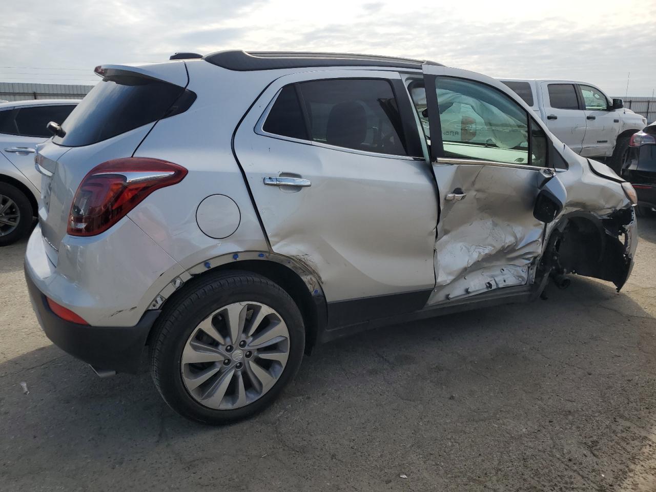 2020 Buick Encore VIN KL4CJASB3LB023435 Copart auction photo, front end / side damage thumbnail 3
