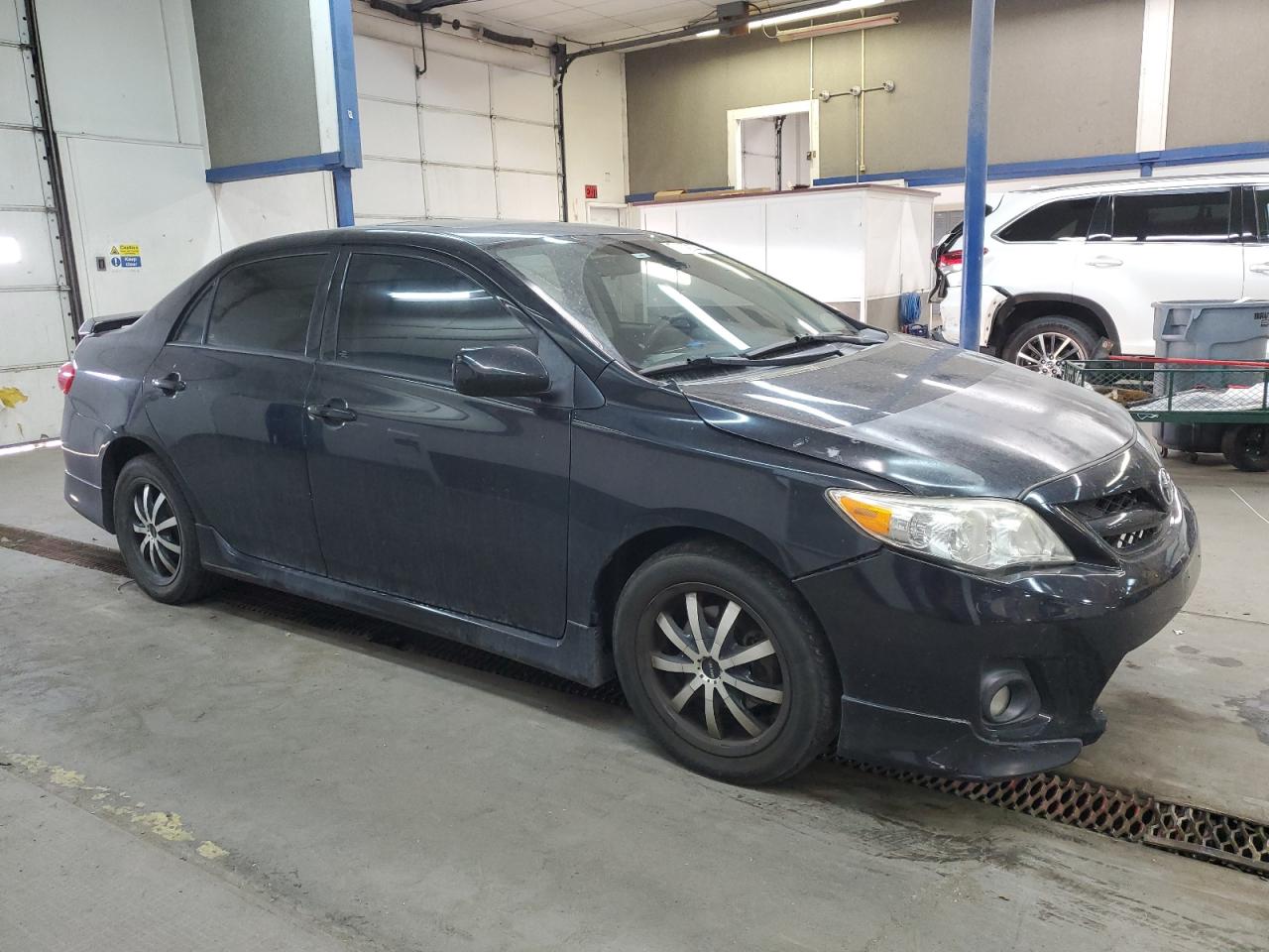 2011 Toyota Corolla VIN 2T1BU4EEXBC703574 Copart auction photo, front end damage thumbnail 4