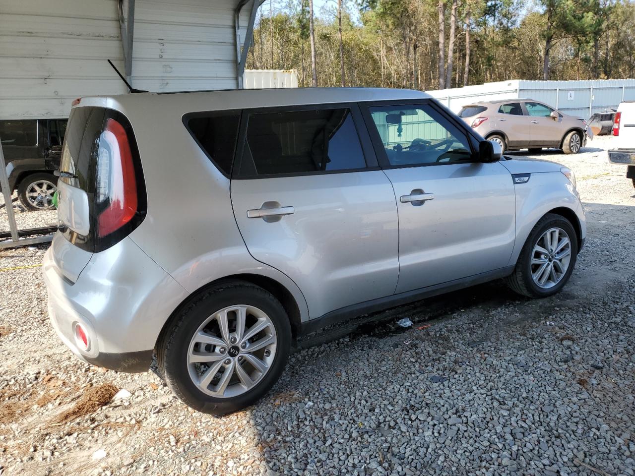 2018 KIA Soul VIN KNDJP3A57J7587494 Copart auction photo, water/flood / top/roof damage thumbnail 3