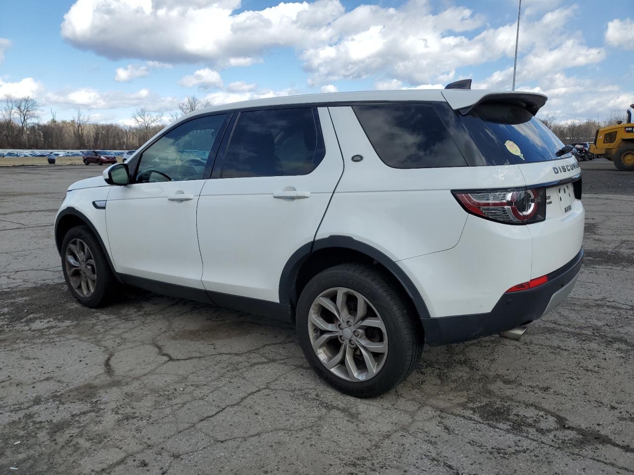 2018 Land Rover Discovery VIN SALCR2RX9JH758252 Copart auction photo, side / minor dent/scratches damage thumbnail 2