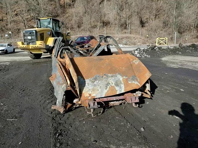 2005 Chevrolet Silverado VIN 1GCEK19B95E249854 Copart auction photo, burn damage thumbnail 10
