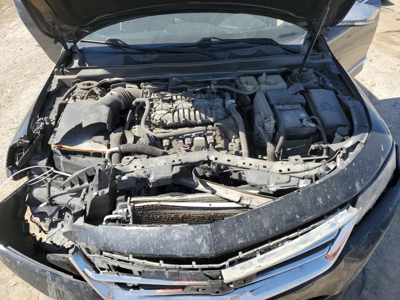 2017 Chevrolet Impala VIN 1G1145S38HU135897 Copart auction photo, front end / side damage thumbnail 11