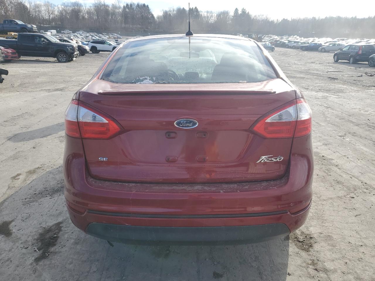 2015 Ford Fiesta VIN 3FADP4BJ8FM110042 Copart auction photo, front end / side damage thumbnail 6