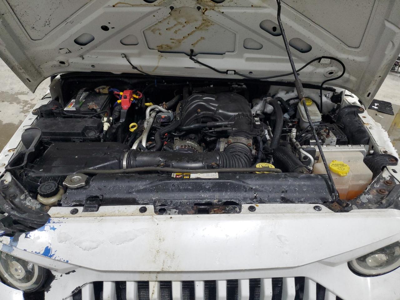 2012 Jeep Wrangler VIN 1C4HJWDG7CL182017 Copart auction photo, rollover damage thumbnail 12