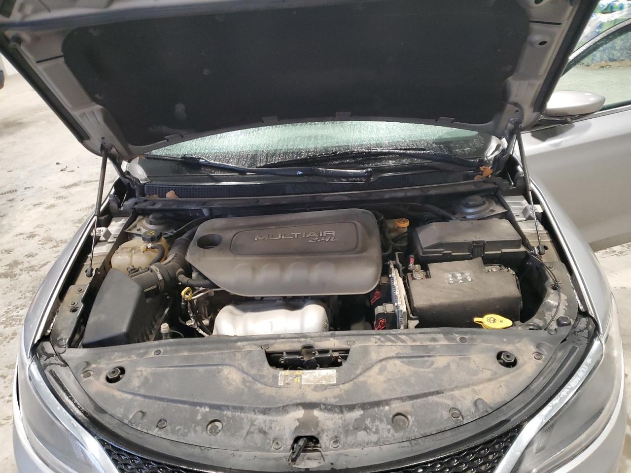 2015 Chrysler 200 VIN 1C3CCCAB4FN600090 Copart auction photo, rear end damage thumbnail 11