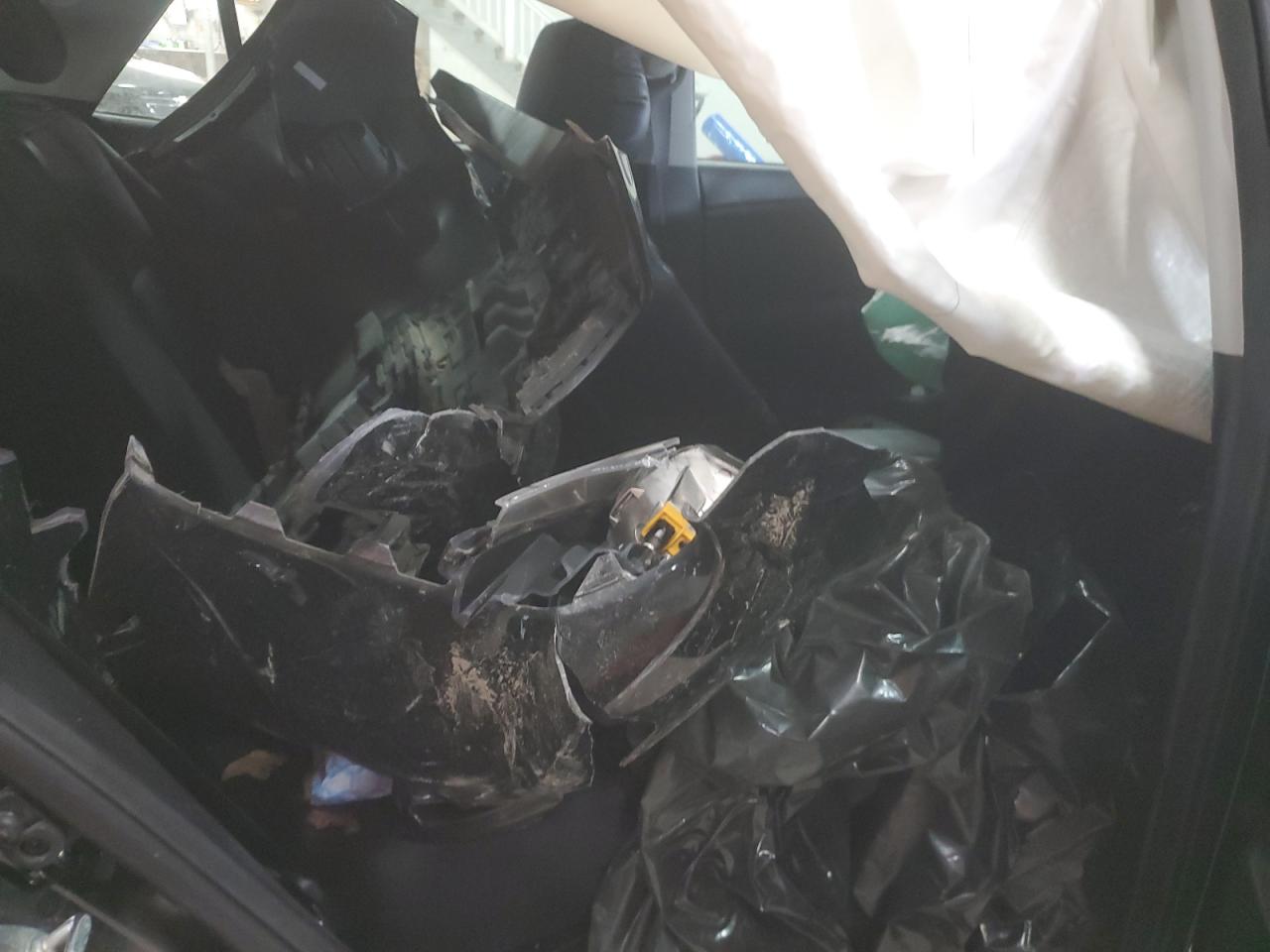 2019 KIA Rio VIN 3KPA24AB5KE201666 Copart auction photo, front end / minor dent/scratches damage thumbnail 10