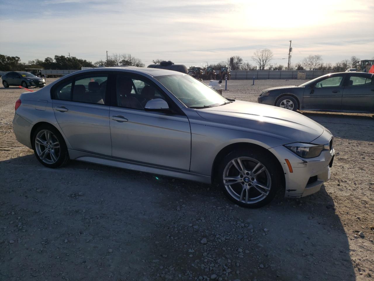 2013 BMW 3er VIN WBA3B5C56DP539163 Copart auction photo, all over damage thumbnail 4