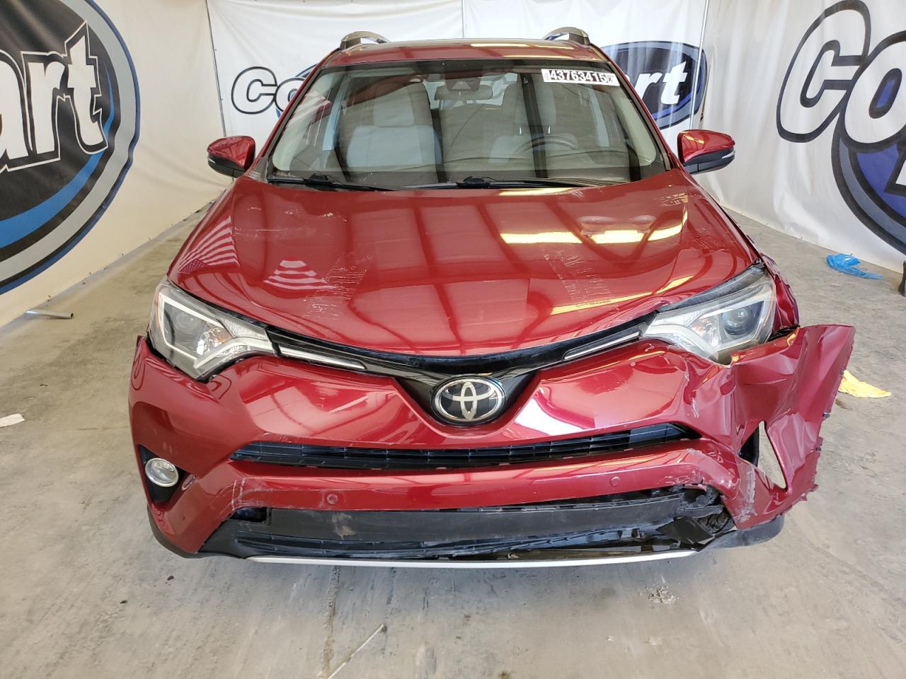 2018 Toyota RAV 4 VIN 2T3WFREV6JW460522 Copart auction photo, front end damage thumbnail 5