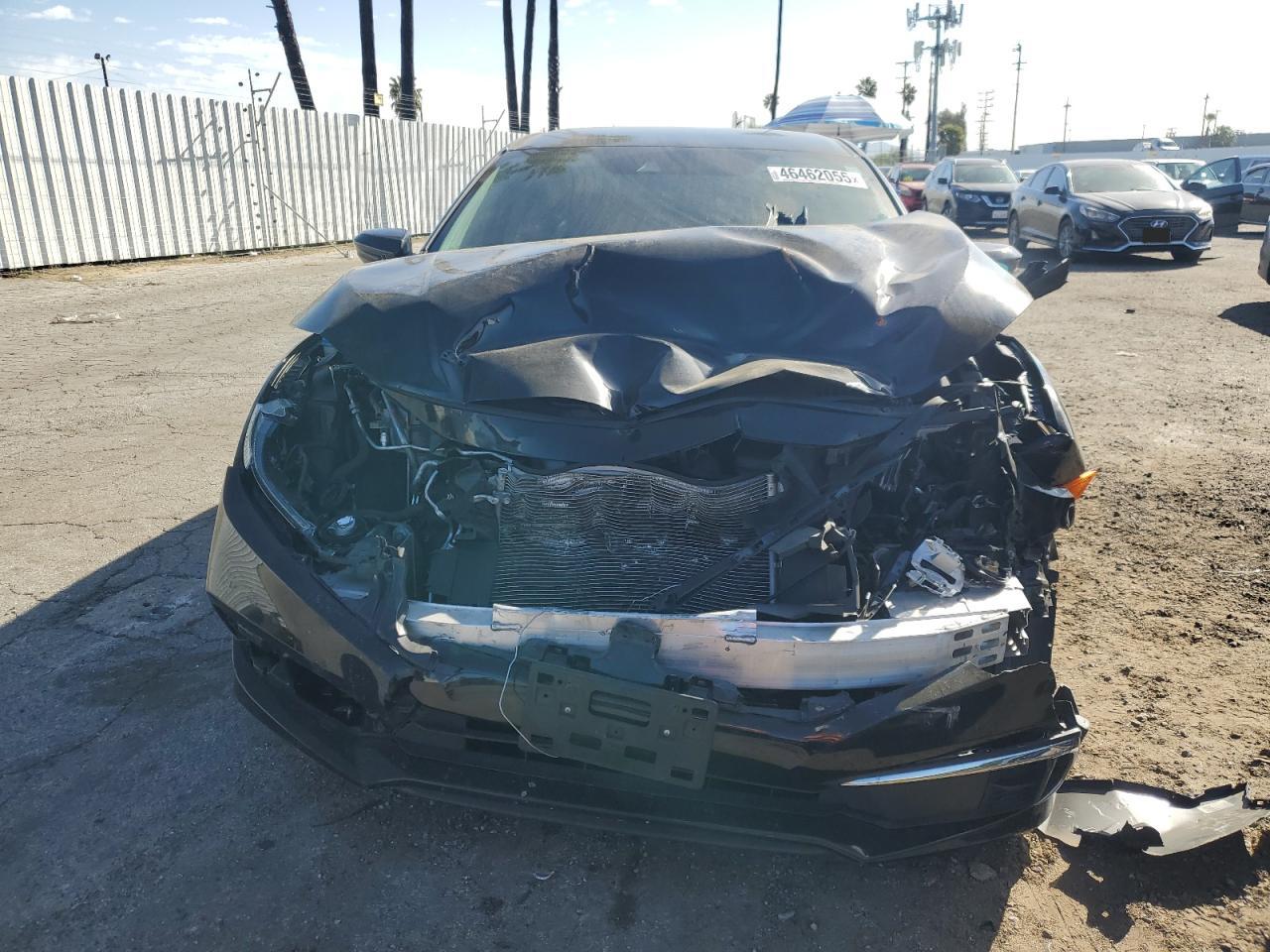 2020 Honda Civic VIN 19XFC2F63LE215439 Copart auction photo, front end / minor dent/scratches damage thumbnail 5